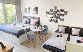 King Size Sunny Home 19 Minutes To Center